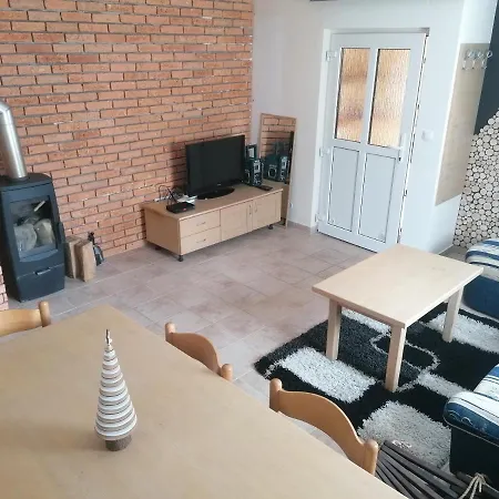 Rogla - Apartma Rozle Apartamento *